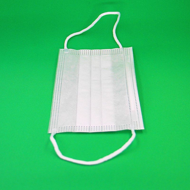 CE/FDA Approved 3-layer Disposable Non-woven Melt Blown Fabric Face Masks with Factory Price supplier